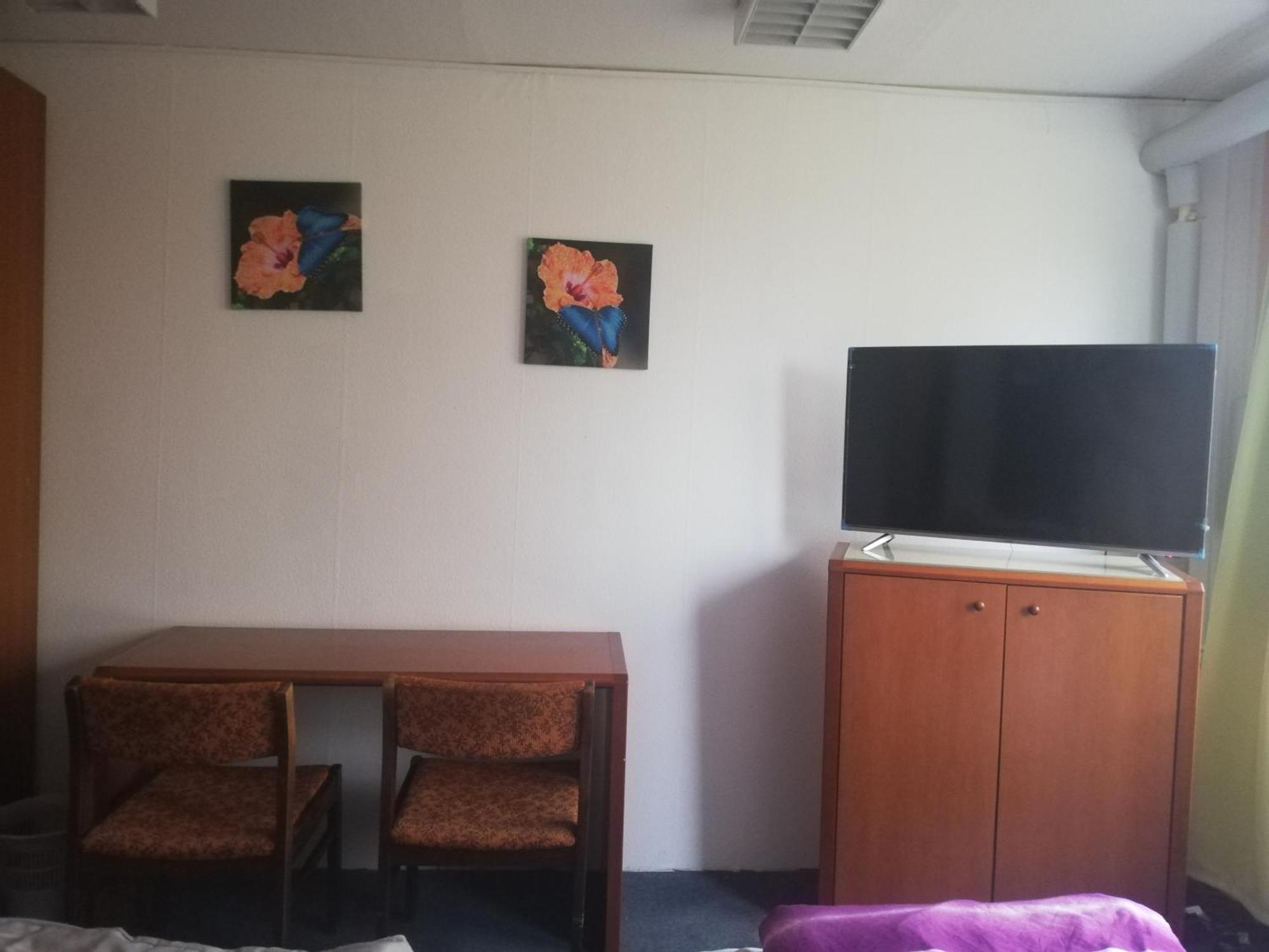 Guest house Tws An Der B1